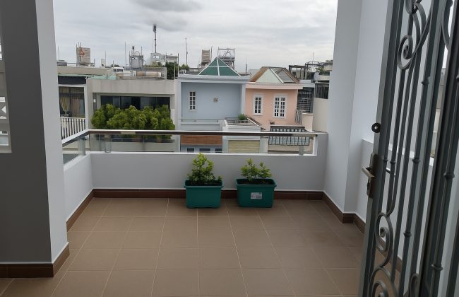 Bán nhà đường số 21, phường Thông Tây Hội (P8 Gò Vấp), 4,1m x 14,25m, 60m2, nở hậu, hẻm xe hơi, gần chợ, trường học